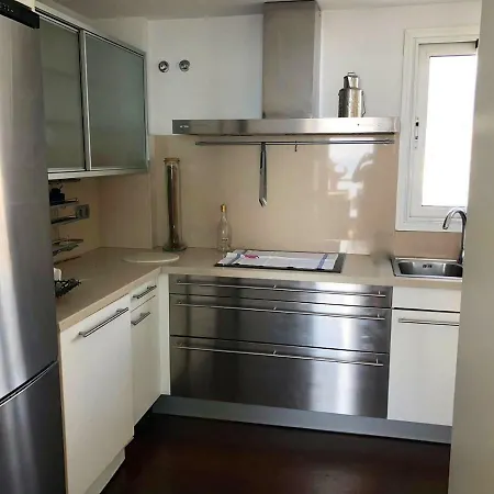 Atico-duplex Primera Linea De Playa En El Centro De Apartamento *